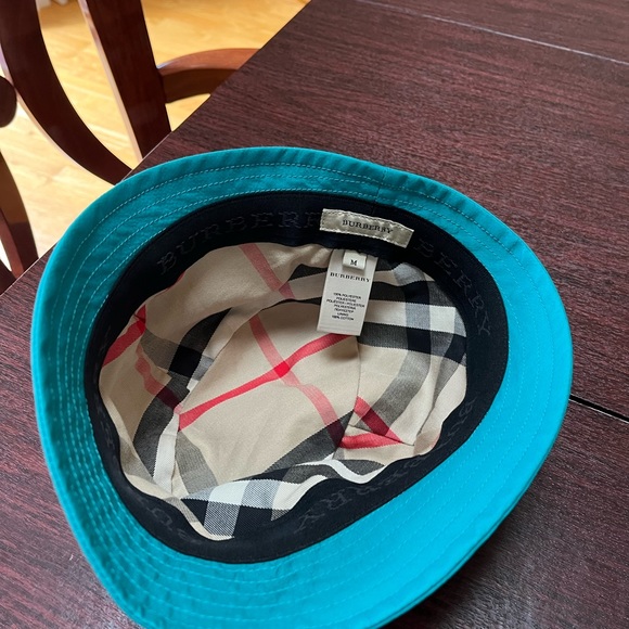 Burberry Turquoise Bucket Hat - Picture 2 of 6